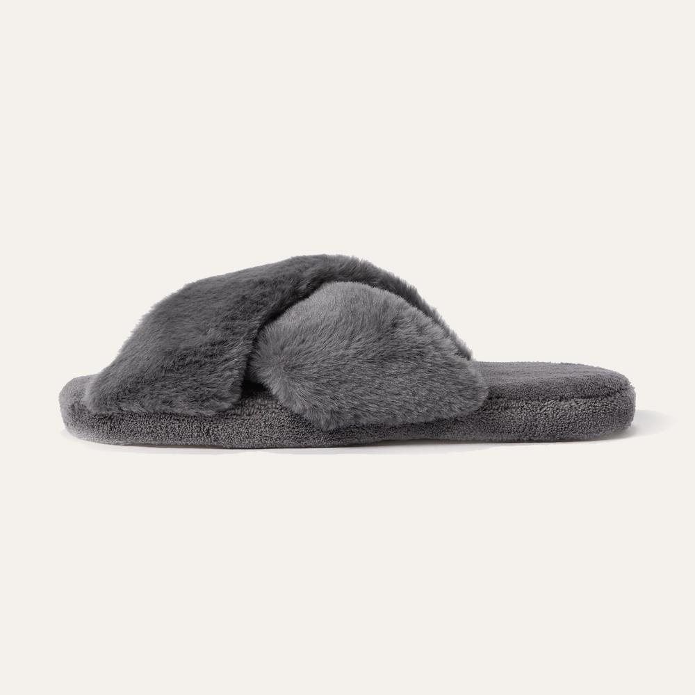 fleece-furry-slippers-3