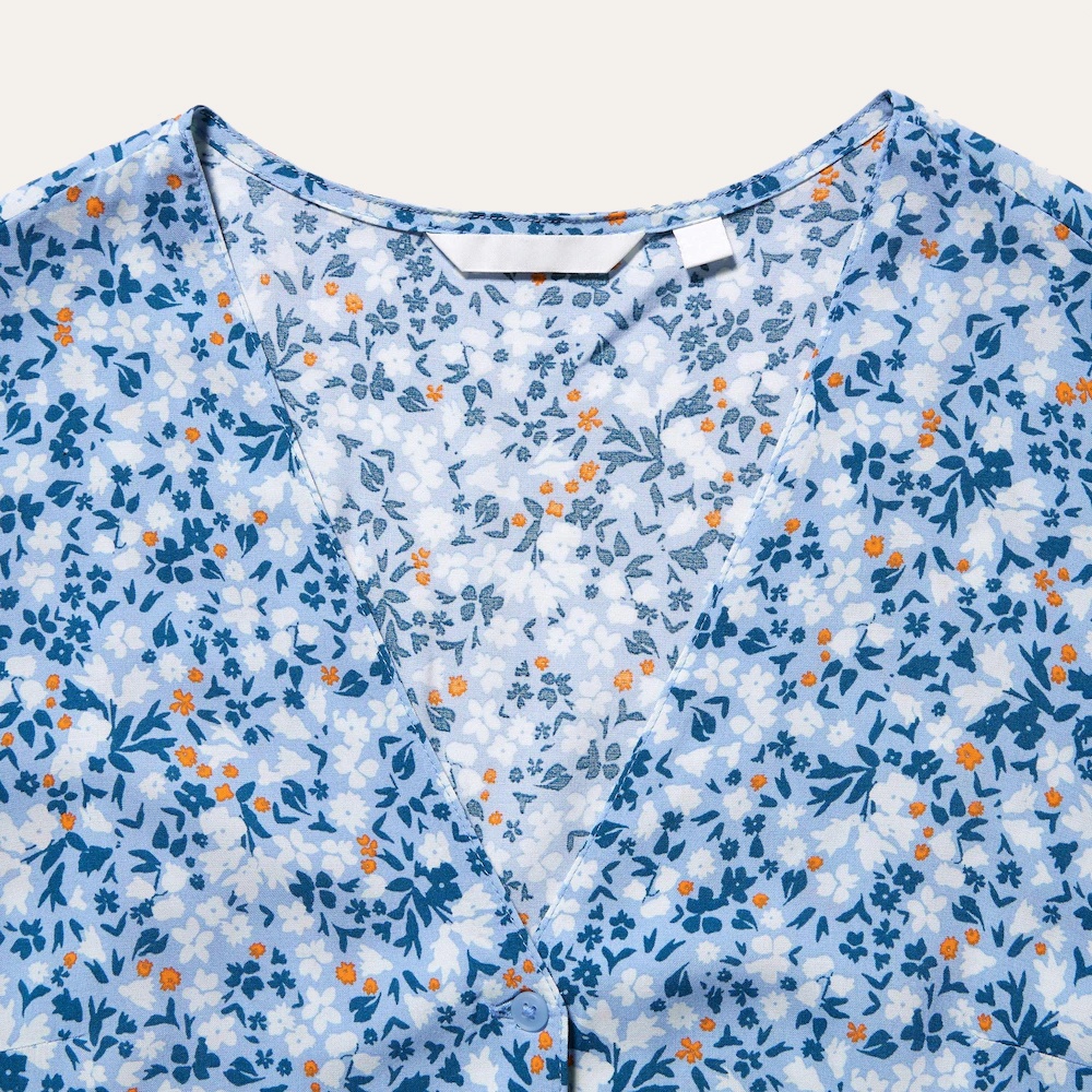 printed-v-neck-long-sleeve-2